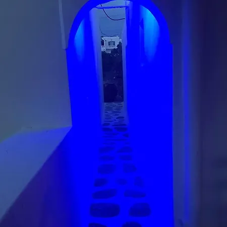 11 2* Mykonos Town