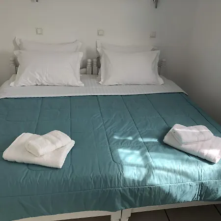 11 Mykonos Town